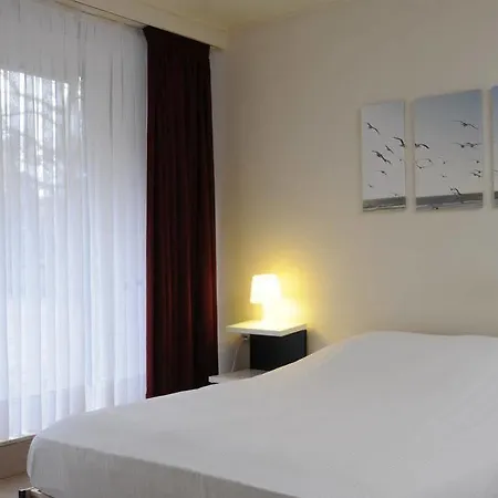 Corbie Hotel Mol