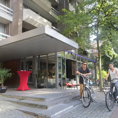 Corbie Hotel Mol